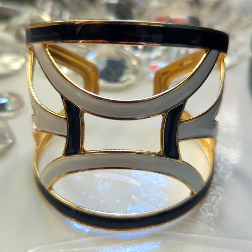 Vintage Gold Black Enamel Scroll Cuff Statement Bracelet Vanilla cream new 50's